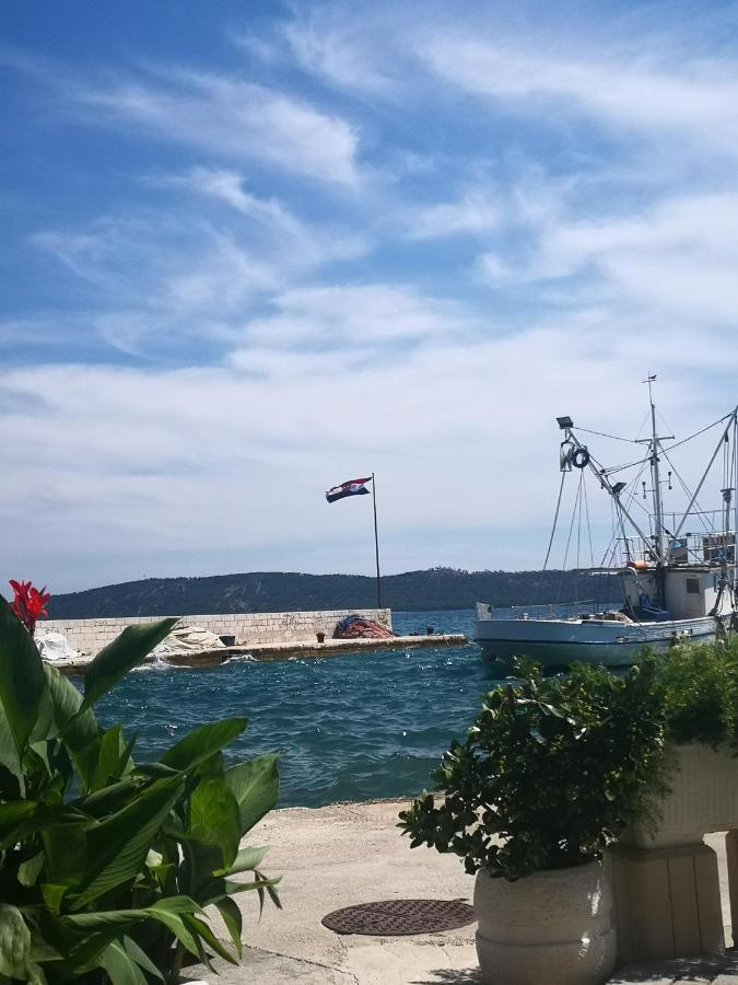 Old Fisherman House Kastela Exterior photo