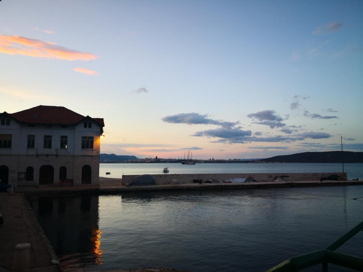 Old Fisherman House Kastela Exterior photo
