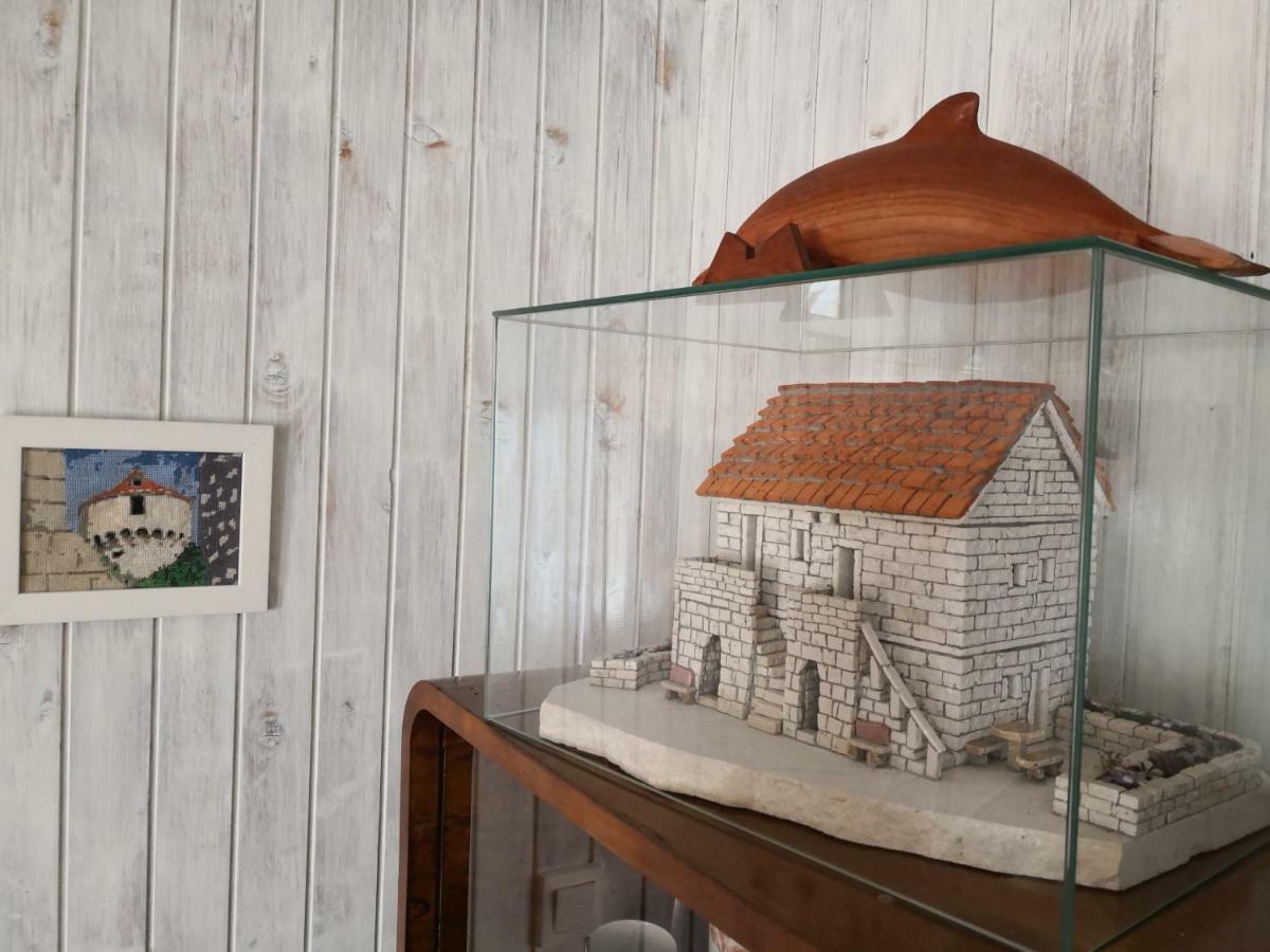 Old Fisherman House Kastela Exterior photo